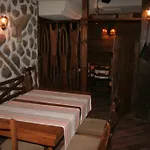 Vris Aparthotel 3*