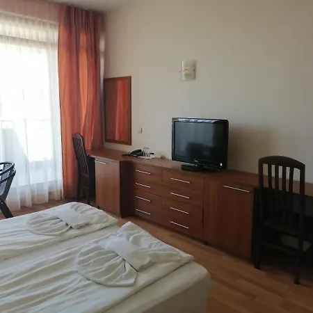 Vris Aparthotel Tsarevo