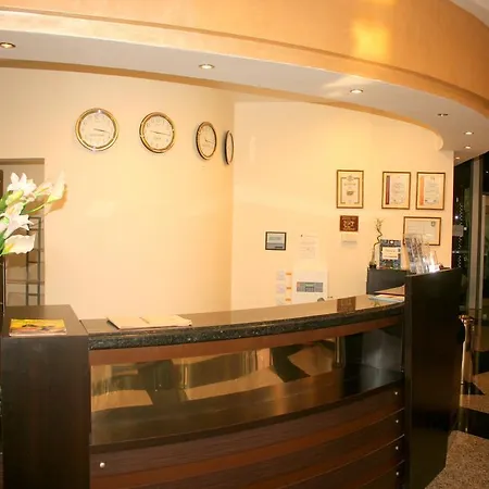 Aparthotel Vris