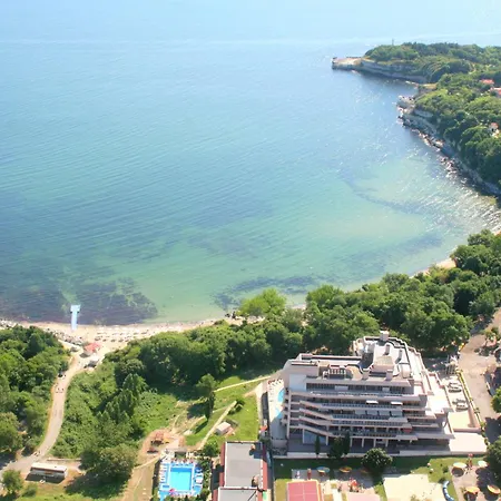 Aparthotel Vris 3*